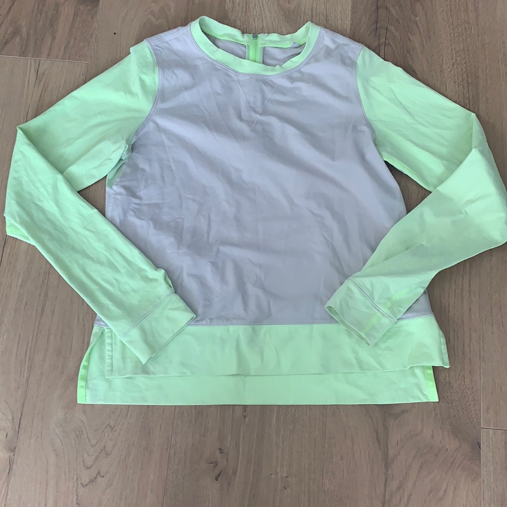 Lululemon top